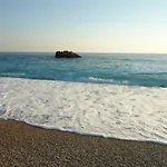 Royal هيماري