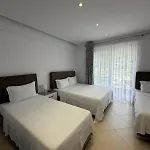 Hotel Royal 3*