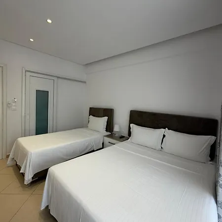 Royal 3*